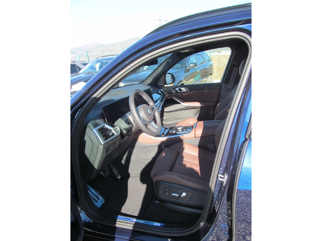 BMW X5M M60i* 530 к.с* INDIVIDUAL * - автомобили, коли, обяви за нови и употребявани 8