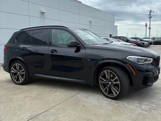 BMW X5M 50i - автомобили, коли, обяви за нови и употребявани 2