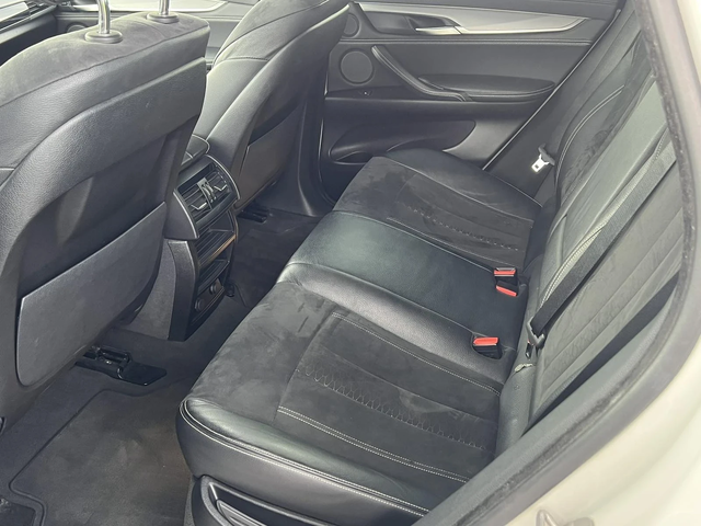 BMW X6 3.0/М .ПАКЕТ  ТОП/Собствен лизинг! 100% Одобрение - автомобили, коли, обяви за нови и употребявани 13