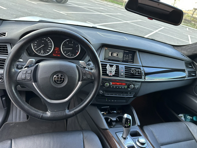 BMW X6 3.0d xDrive ТОП РЕАЛНИ КИЛОМЕТРИ/ОБСЛУЖЕНА - автомобили, коли, обяви за нови и употребявани 7