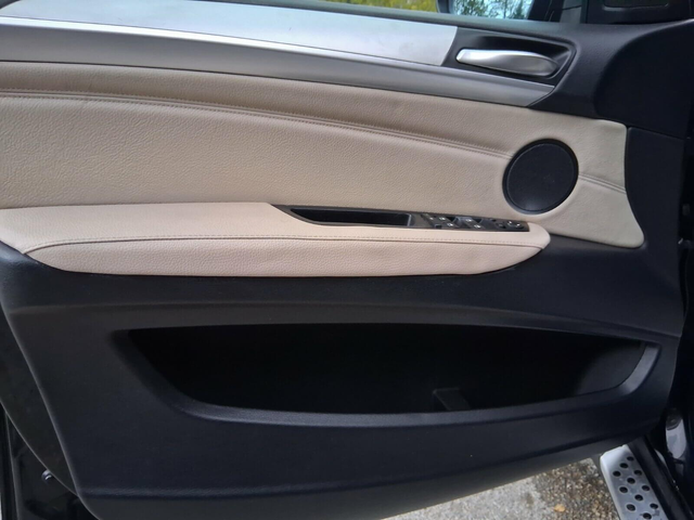 BMW X6 3.0d/xDrive/PDC/BiXenon/SportPackage/ - автомобили, коли, обяви за нови и употребявани 7