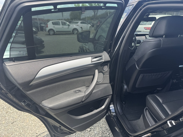 BMW X6 3.5I - автомобили, коли, обяви за нови и употребявани 11