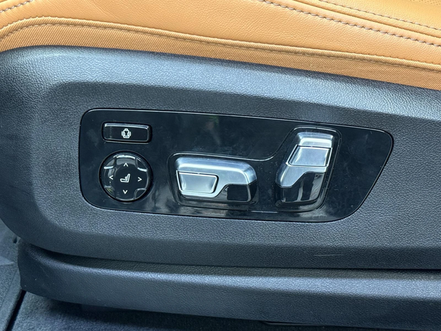 BMW X6 M60i xDrive H&K* Pano* Carbon* Гаранция* Обдухване - автомобили, коли, обяви за нови и употребявани 14