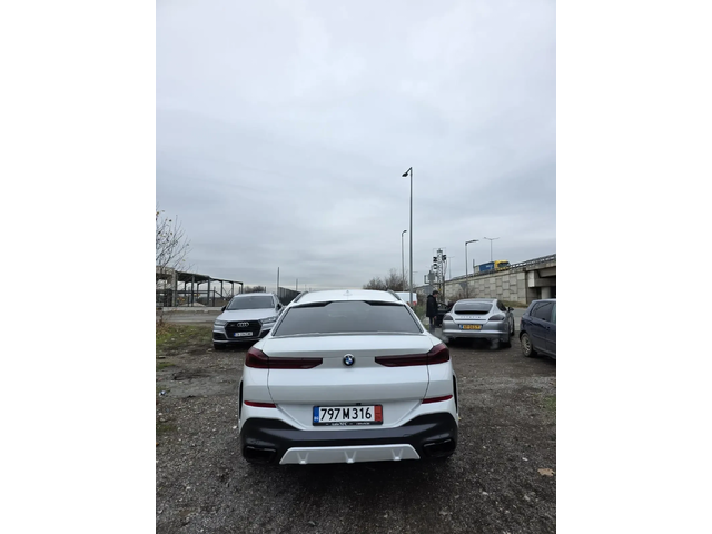 BMW X6 - автомобили, коли, обяви за нови и употребявани 3