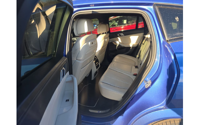 BMW X6 M50i - автомобили, коли, обяви за нови и употребявани 12