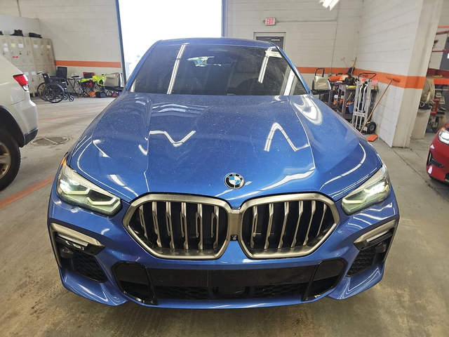 BMW X6 M50i - автомобили, коли, обяви за нови и употребявани 1