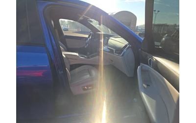 BMW X6 M50i - автомобили, коли, обяви за нови и употребявани 7