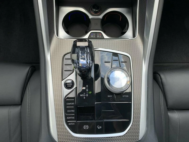 BMW X6 M50i M Sport - автомобили, коли, обяви за нови и употребявани 13