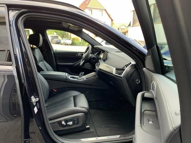 BMW X6 M50i M Sport - автомобили, коли, обяви за нови и употребявани 8