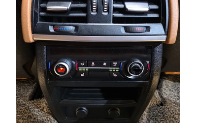 BMW X6 30D - автомобили, коли, обяви за нови и употребявани 16