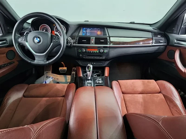 BMW X6 30D - автомобили, коли, обяви за нови и употребявани 6