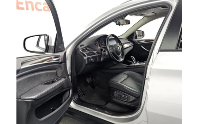 BMW X6 30D - автомобили, коли, обяви за нови и употребявани 9