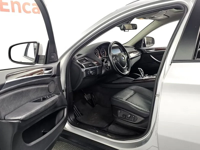 BMW X6 30D - автомобили, коли, обяви за нови и употребявани 9