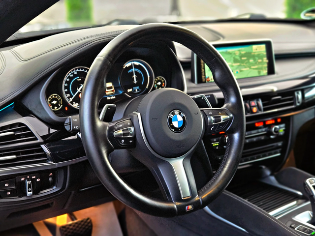 BMW X6 !M/4.0XD/INDIVIDUAL/DIGITAL/DISTR/HUD/CAMERA/ПОДГР - автомобили, коли, обяви за нови и употребявани 10