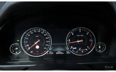 BMW X6 3.0D xDrive* HARMAN KARDON* DIGITAL* HEAD-UP* 360* - автомобили, коли, обяви за нови и употребявани 8