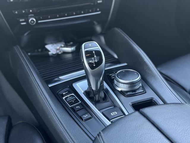 BMW X6 * xDrive * * HeadUp* AвтоКредит* (ЦЕНА ДО БГ) - автомобили, коли, обяви за нови и употребявани 14