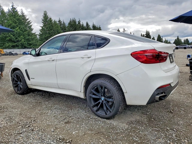 BMW X6 XDRIVE35I M PKG| HARMAN| HUD| ВАКУУМ| 360| LANE AS - автомобили, коли, обяви за нови и употребявани 3
