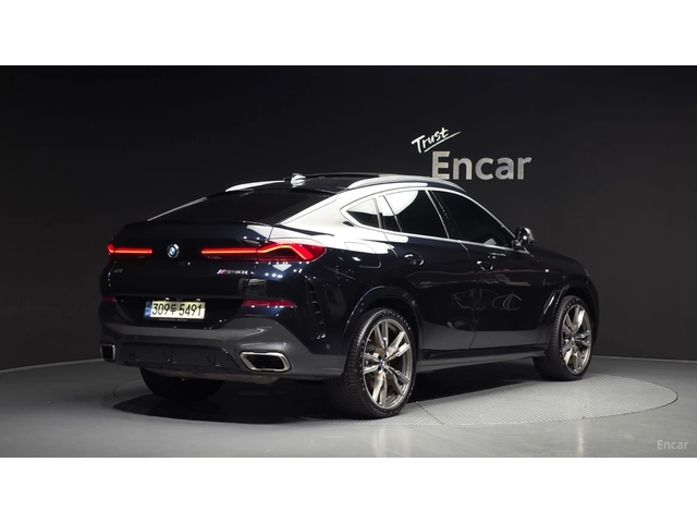BMW X6 M50i* LASER* DISTRONIC* ОБДУХВАНЕ* 360* HUD* - автомобили, коли, обяви за нови и употребявани 2