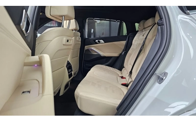 BMW X6 Xdrive40i M-PACK* HARMAN KARDON* LASER* HEADUP* 36 - автомобили, коли, обяви за нови и употребявани 11