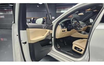 BMW X6 Xdrive40i M-PACK* HARMAN KARDON* LASER* HEADUP* 36 - автомобили, коли, обяви за нови и употребявани 9