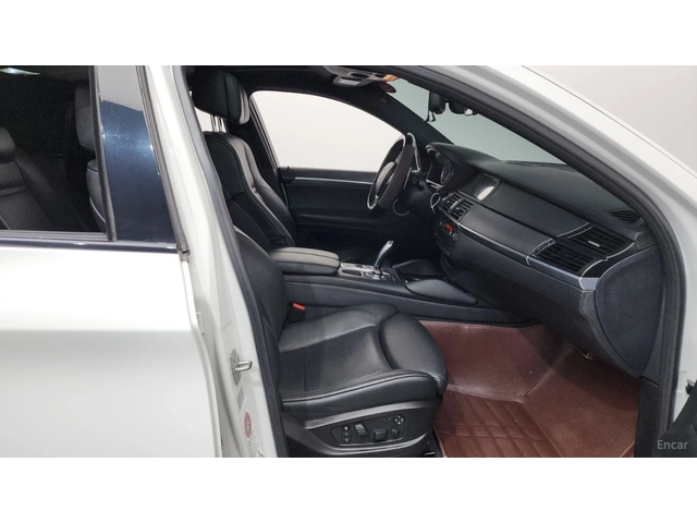 BMW X6 M* КОЖА* ПОДГРЕВ* ОБДУХВАНЕ* HEADUP* LANE ASS - автомобили, коли, обяви за нови и употребявани 9