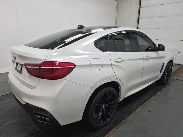 BMW X6 xDrive35i - автомобили, коли, обяви за нови и употребявани 2