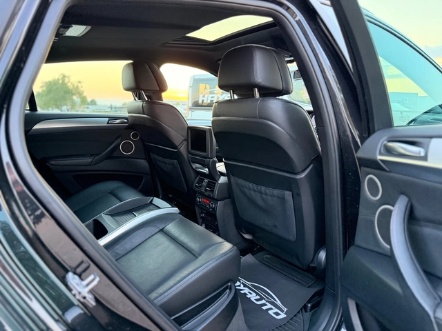 BMW X6 40d= xDrive= M-performance= Distronic= Face= 360* - автомобили, коли, обяви за нови и употребявани 11