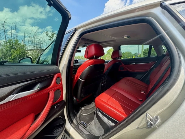 BMW X6 xDrive 50i AWD - автомобили, коли, обяви за нови и употребявани 15