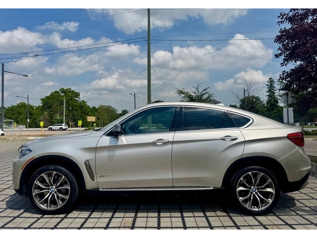 BMW X6 xDrive 50i AWD - автомобили, коли, обяви за нови и употребявани 2
