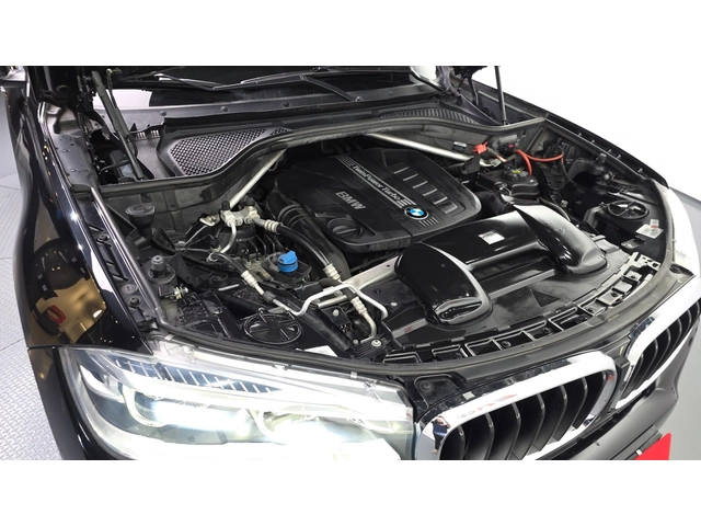 BMW X6 xDrive 30d | HUD | 360  камера | Панорама - автомобили, коли, обяви за нови и употребявани 4