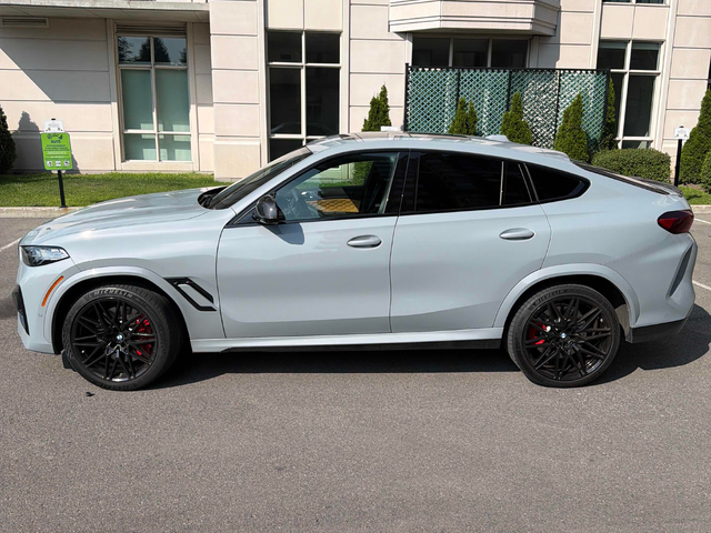 BMW X6 M 4.4L 8cyl AWD - автомобили, коли, обяви за нови и употребявани 1