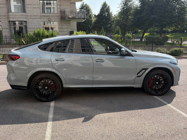 BMW X6 M 4.4L 8cyl AWD - автомобили, коли, обяви за нови и употребявани 2