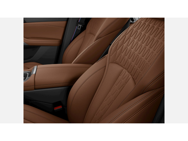 BMW X6 M60i xDrive - автомобили, коли, обяви за нови и употребявани 7