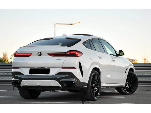 BMW X6 X6 4.0i xDrive M-Pack - автомобили, коли, обяви за нови и употребявани 4