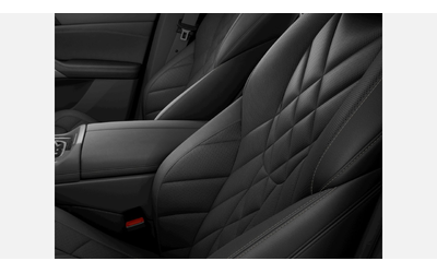 BMW X6 xDrive30d - автомобили, коли, обяви за нови и употребявани 7