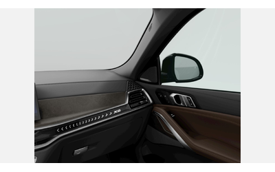 BMW X6 xDrive40d - автомобили, коли, обяви за нови и употребявани 10