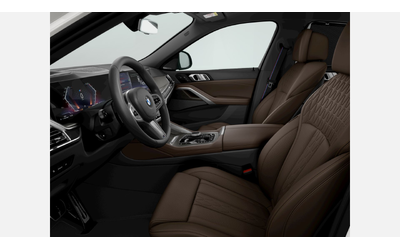 BMW X6 xDrive40d - автомобили, коли, обяви за нови и употребявани 7