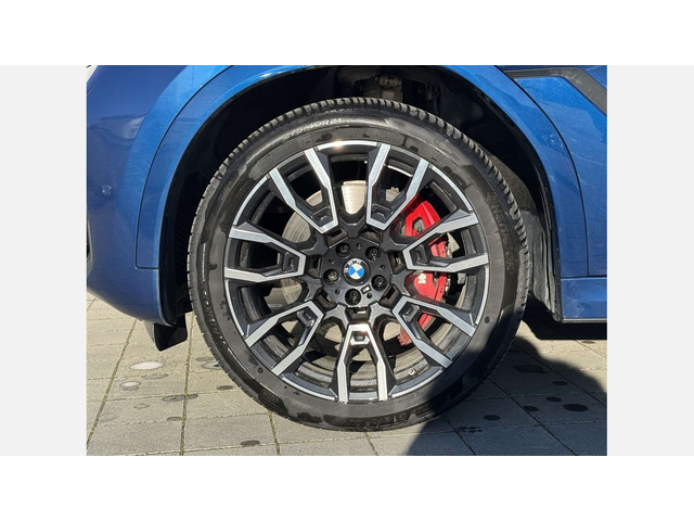 BMW X6 xDrive40d - автомобили, коли, обяви за нови и употребявани 4