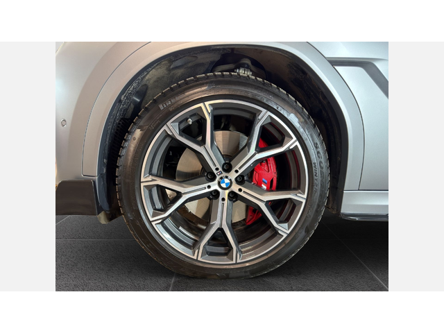 BMW X6 xDrive40d - автомобили, коли, обяви за нови и употребявани 4