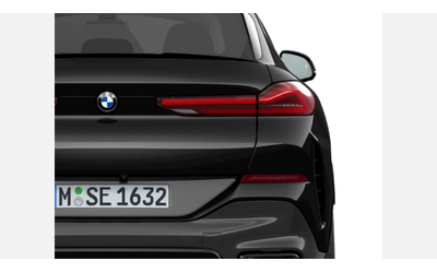 BMW X6 xDrive40d - автомобили, коли, обяви за нови и употребявани 6