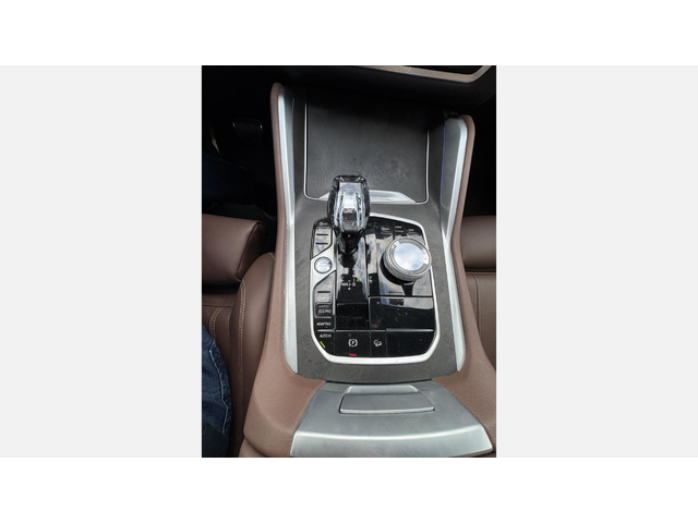 BMW X6 xDrive40d - автомобили, коли, обяви за нови и употребявани 5