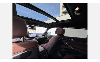 BMW X6 xDrive40d M Sport - автомобили, коли, обяви за нови и употребявани 10