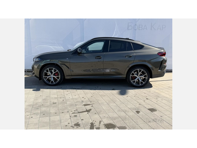 BMW X6 xDrive40i - автомобили, коли, обяви за нови и употребявани 2