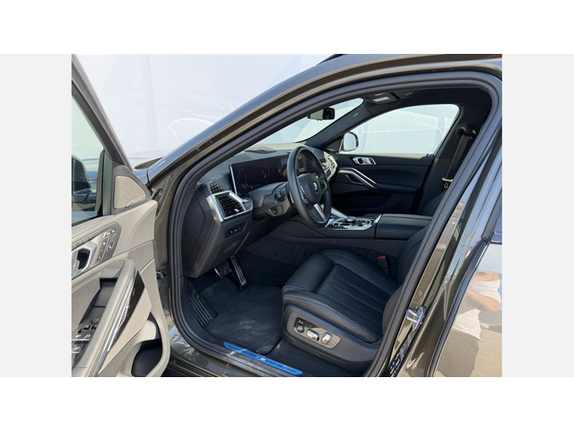 BMW X6 xDrive40i - автомобили, коли, обяви за нови и употребявани 7