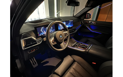 BMW X7 40 d M - автомобили, коли, обяви за нови и употребявани 7