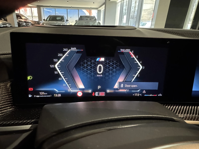 BMW X7 40d - автомобили, коли, обяви за нови и употребявани 12