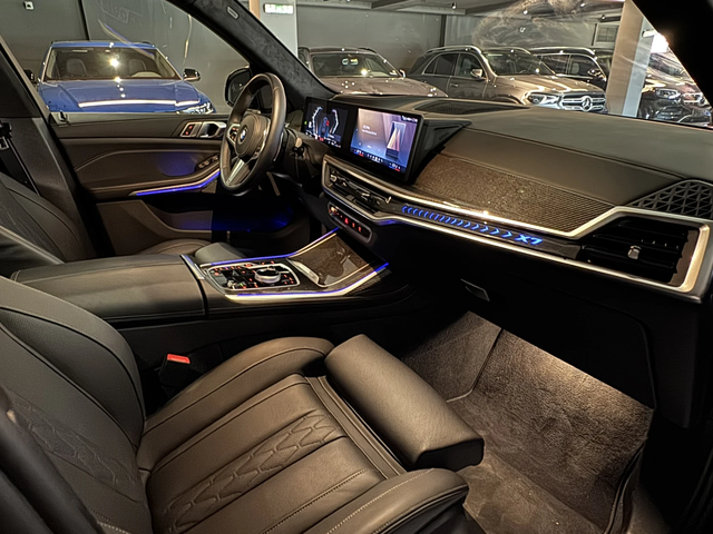 BMW X7 40d - автомобили, коли, обяви за нови и употребявани 14