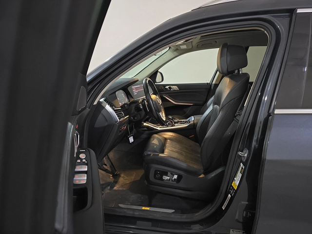 BMW X7 МАСАЖ* ОБДУХ* ВАКУМ* 360* HEADUP* 7МЕСТА* HARMAN* - автомобили, коли, обяви за нови и употребявани 8