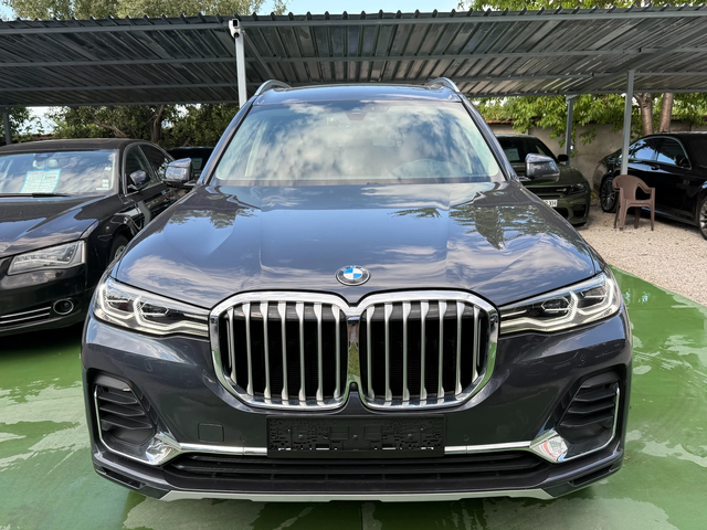 BMW X7 40i XDRIVE - автомобили, коли, обяви за нови и употребявани 1