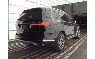 bmw-x7 - 3